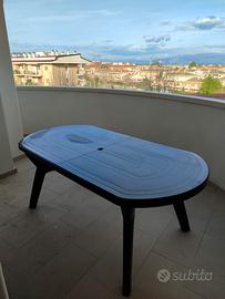 tavolo da esterno estensibile