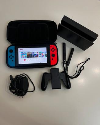 Nintenfo switch console con accessori
