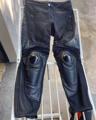 Pantaloni naked Dainese