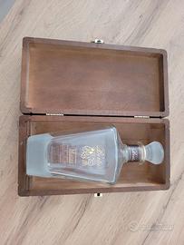 Scatola in legno e bottiglia VUOTA grappa Berta