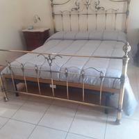 mobili camera matrimoniale