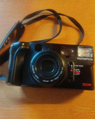 Fotocamera vintage Olympus AZ-1 ZOOM
