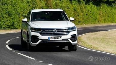 Parabrezza VW Touareg 3