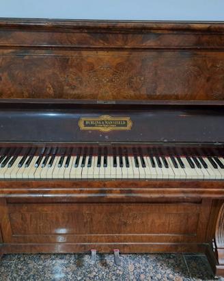 Pianoforte verticale 