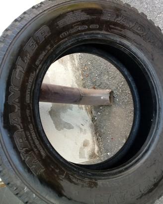 Gomme good year 205 R16