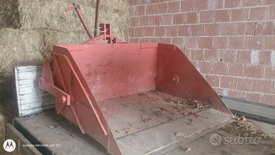 Pala posteriore per terra