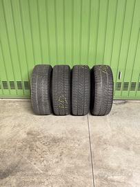 Gomme Pirelli Sottozero 3 205/45 R17