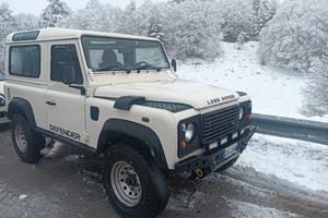Land Rover Defender 90 2.4 TD4 (2007)