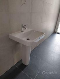 Lavandino bagno Ideal Standard NUOVO + colonna | S