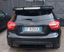 Mercedes benz a 180 CD1 premium AMG