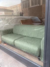 Divano letto tre posti