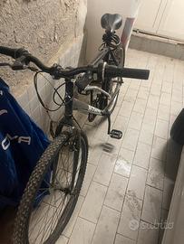 Btwin bicicletta