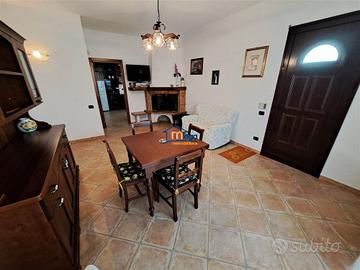 Villetta bifamiliare al piano primo ad ALEZIO