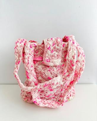 Borsa handmade intrecciata rosa candy
