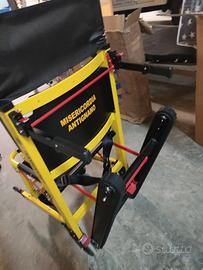 sedia a rotelle scendi scale con pattino 