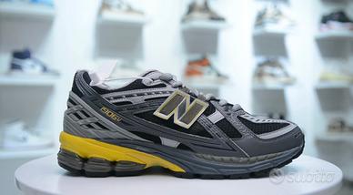 New Balance e Off White