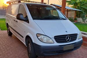 Mercedes Vito autocarro 111-cdi long