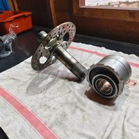 MOZZO COMPLETO DUCATI 