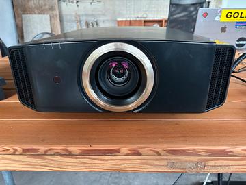 Home Cinema completo con proiettore JVC DLA-RS49E