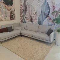 Divano ad angolo con penisola LeComfort mod. Tidy