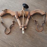 Lampada Giogo antico conservato