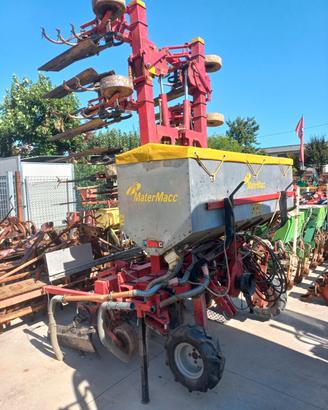 Sarchiatrice Matermacc 8 file idraulico