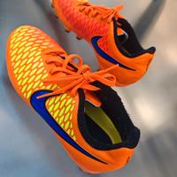 scarpe calcio Nike 36,5 arancione flash