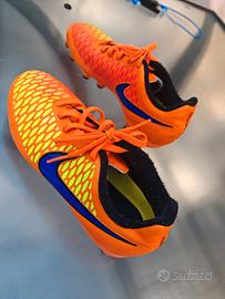 scarpe calcio Nike 36,5 arancione flash
