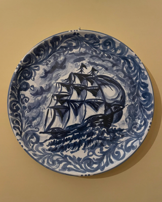 Piatto in ceramica vecchia Savona
