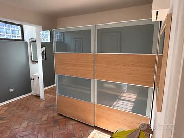 Armadio IKEA – completo con specchio