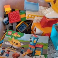Tre set lego duplo. Treno, aeroporto e fattoria