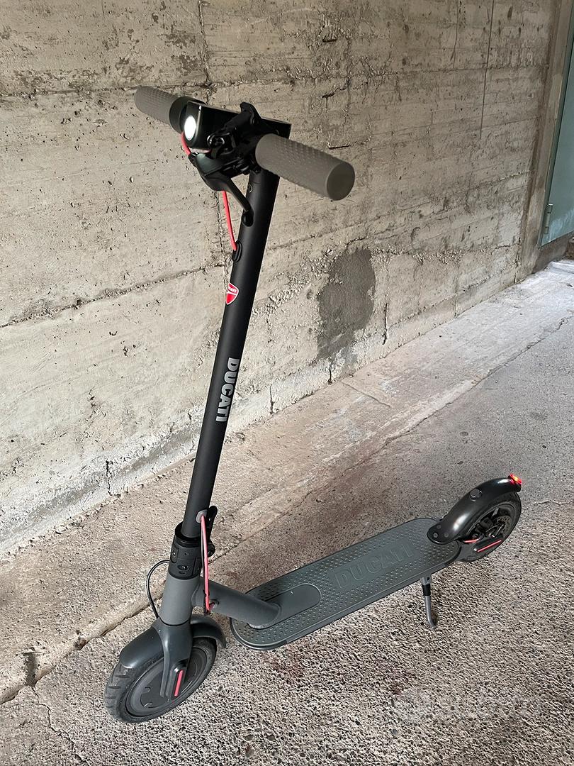 Scooter Ducati Pro Plus Opinioni Pro Iii Monopattino Ducati Pro1
