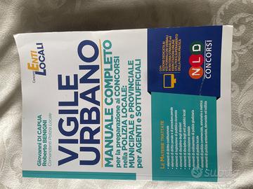 Libro concorso vigile urbano