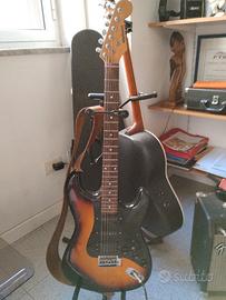 Chitarra con Amplificatore 