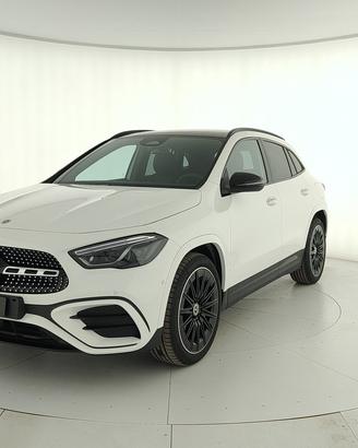MERCEDES-BENZ GLA 200 d Automatic 4MATIC