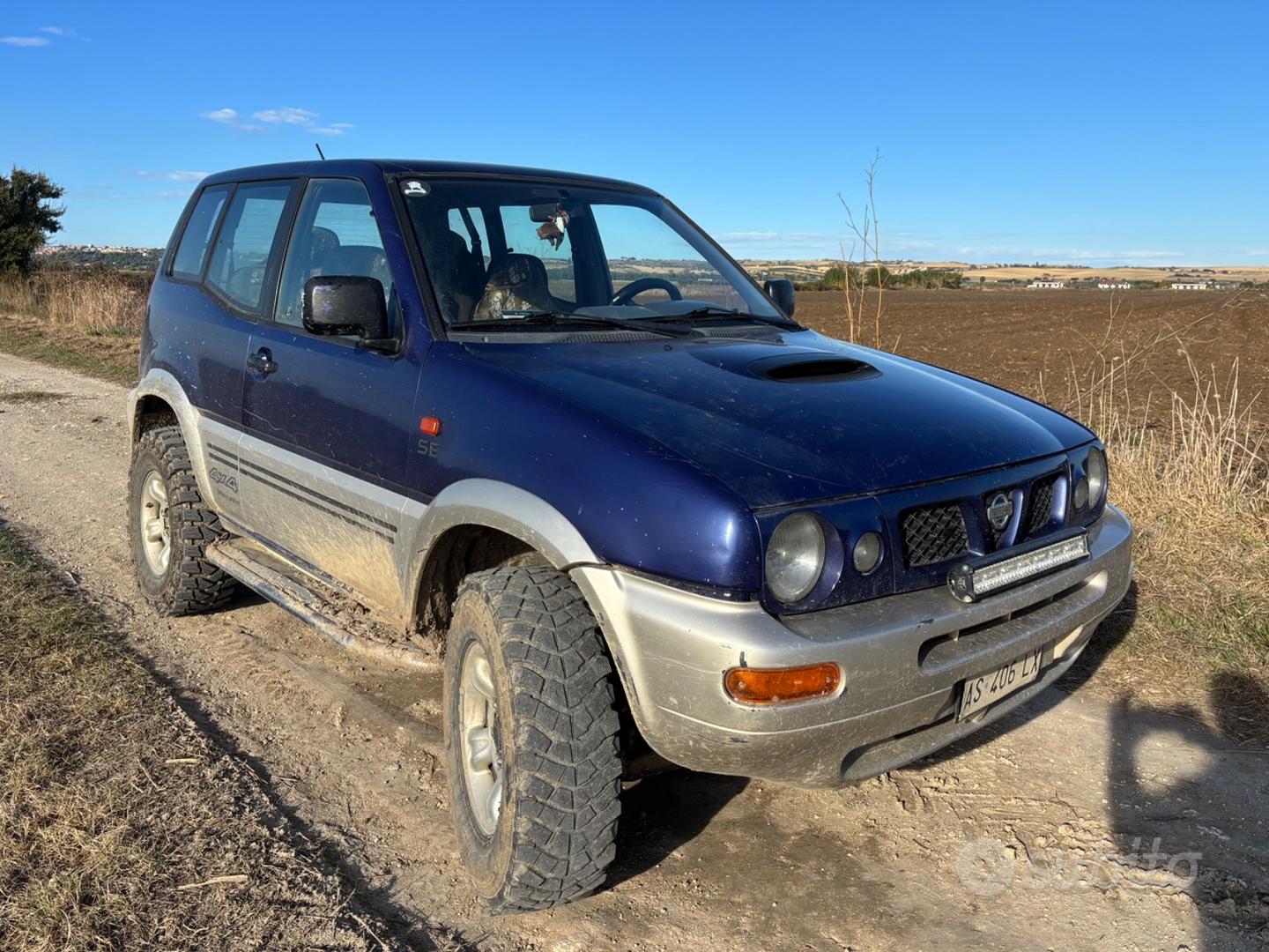 Nissan Terrano II