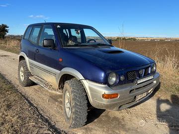 Nissan terrano II 2.7 (96)