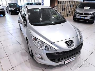 Peugeot 308 1.6 HDi 110CV 5p. Premium (6 Marc...