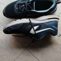 scarpe Decathlon n44 