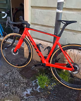 Scott Addict RC 10, tg 54 Dura-Ace ruote Miche