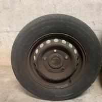Gomme e cerchioni ford transit R15