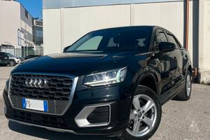 Audi Q2 1.6 TDI 116cv S-tronic - LEGGI