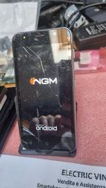 *9820N-smartphone NGM Dynamic E451 Dual Sim