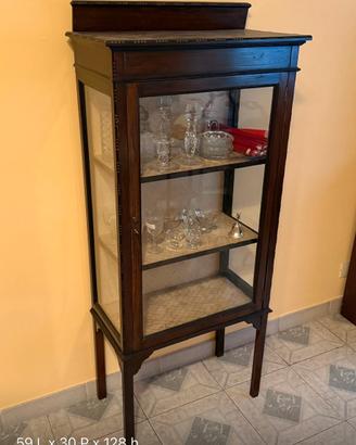 Vetrinetta in legno stile classico