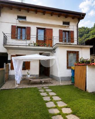 CASA SEMINDIPENDENTE A CAPO DI PONTE