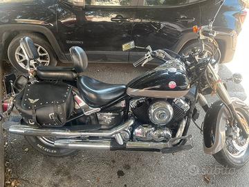 Yamaha XVS DRAGSTAR 650 Classic