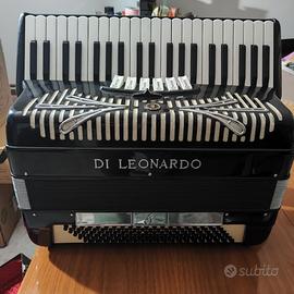 Fisarmonica 120 bassi anni 70