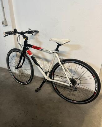 Bicicletta Ibrida / Fitness Bike Sport