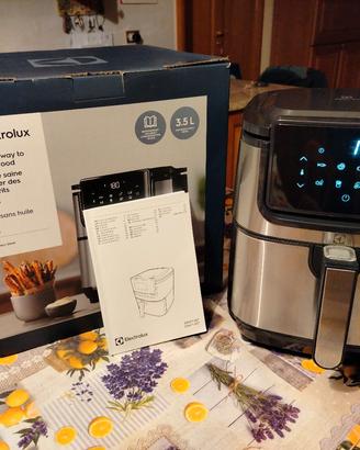 Friggitrice ad aria Electrolux E6AF1-4ST buone con