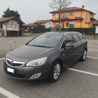 OPEL ASTRA SPORT TOURER TURBO GPL